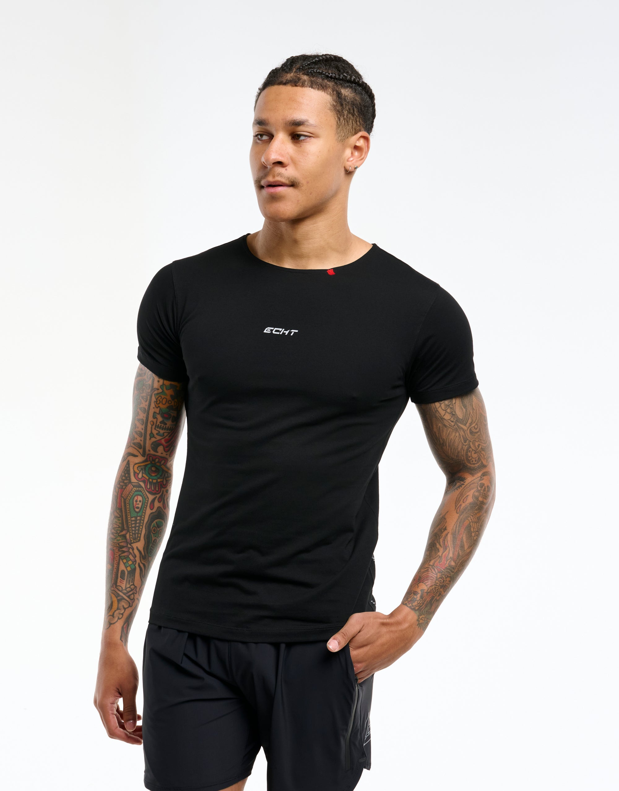 All Season T-Shirt - Black (with Motto)