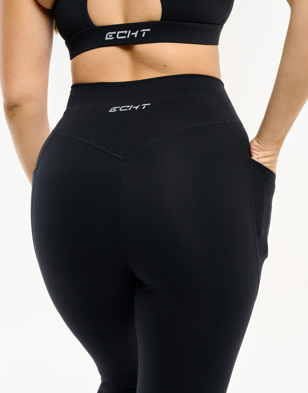 Ascend Pocket Leggings 28