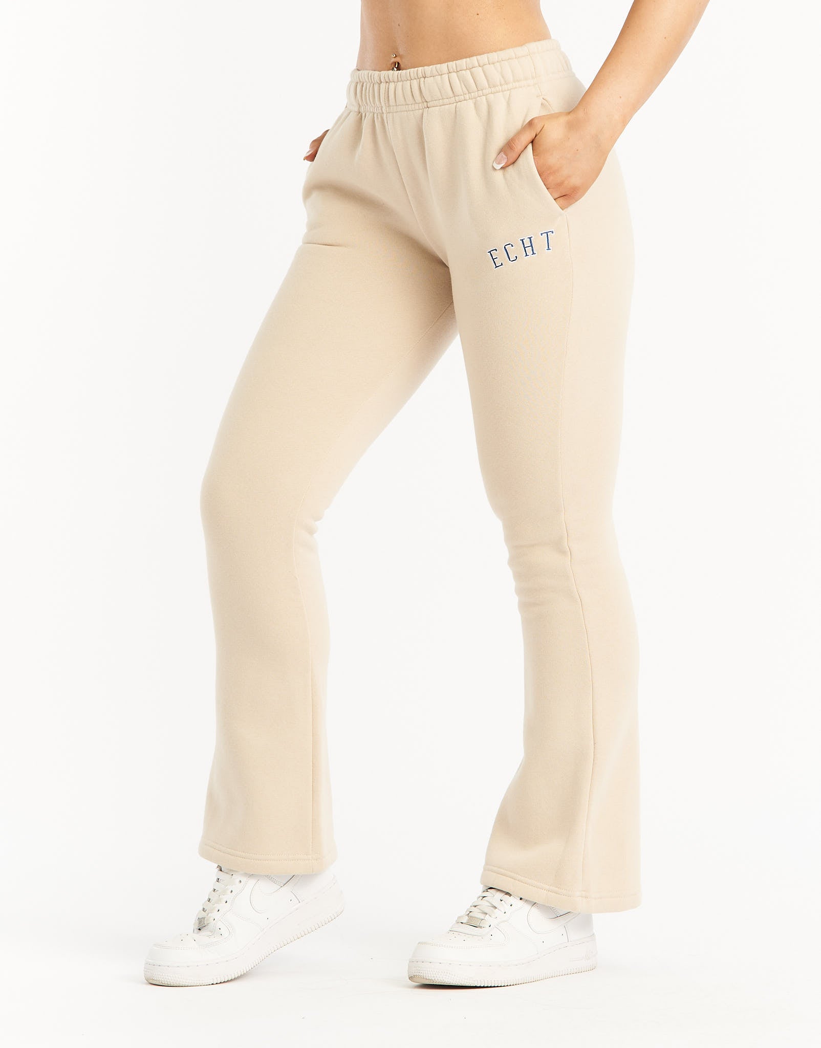 Cities Flare Sweatpants - Echt