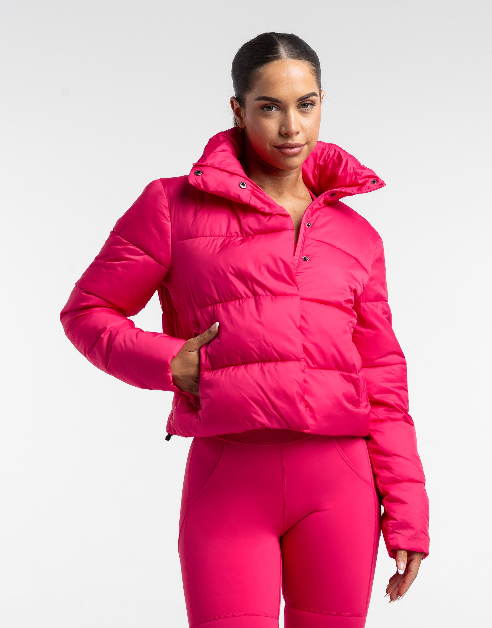 Elevate Puffer Jacket - Bright Pink