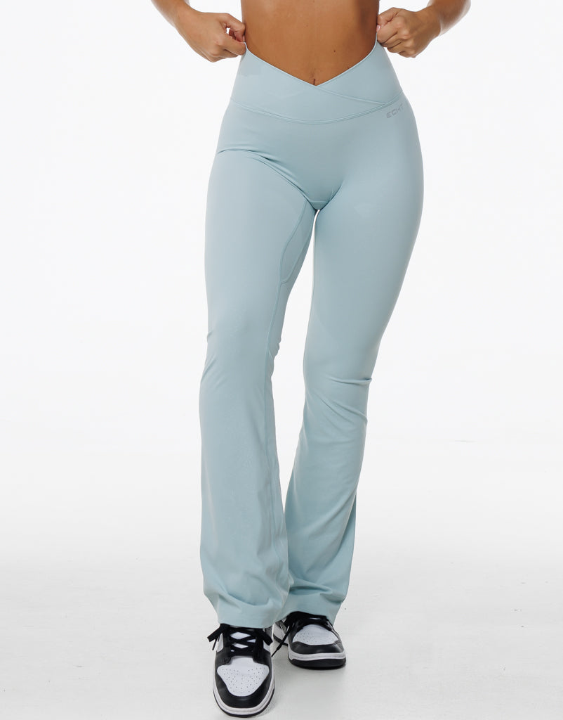 Storm Flare Leggings - Ether Blue