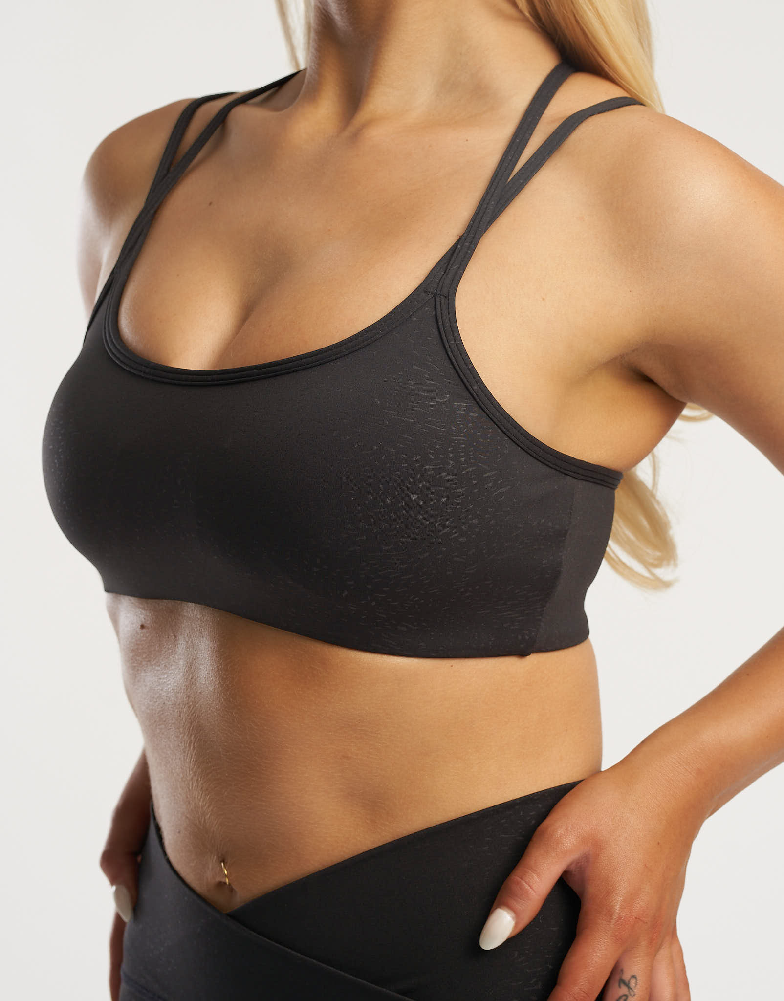 Storm Sports Bra - Black