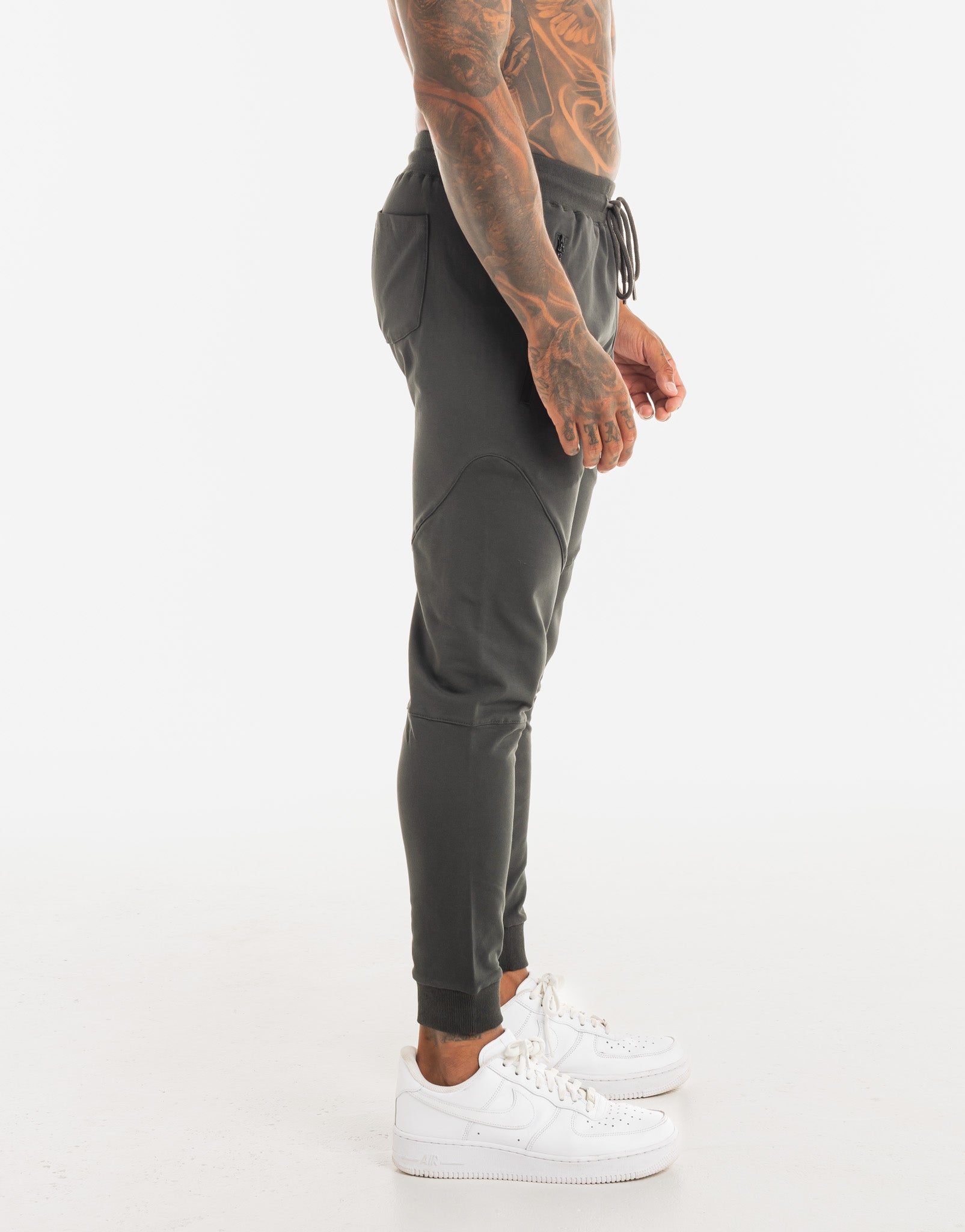 Echt Tapered Joggers - Pirate Black