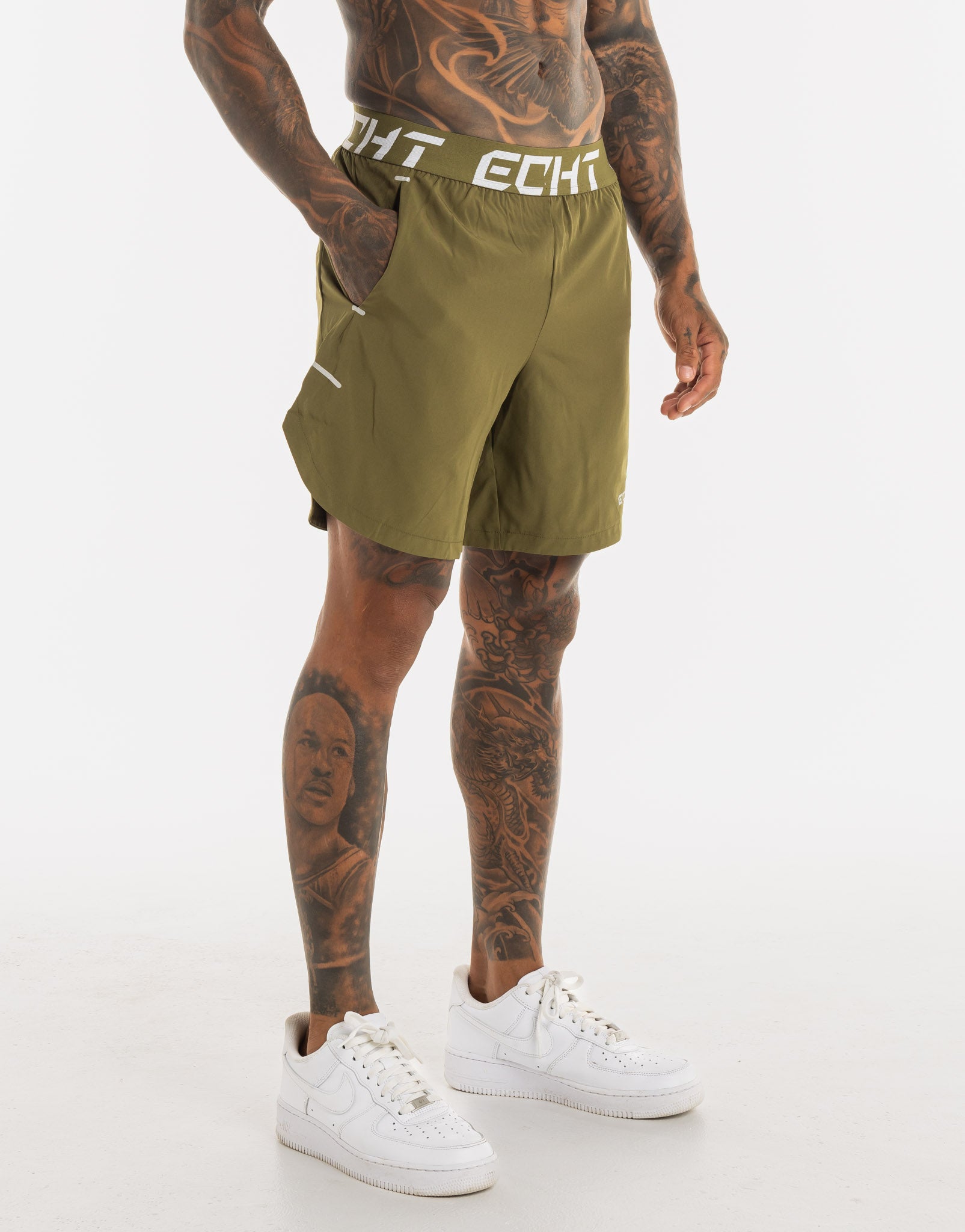 Ultimate Shorts - Khaki