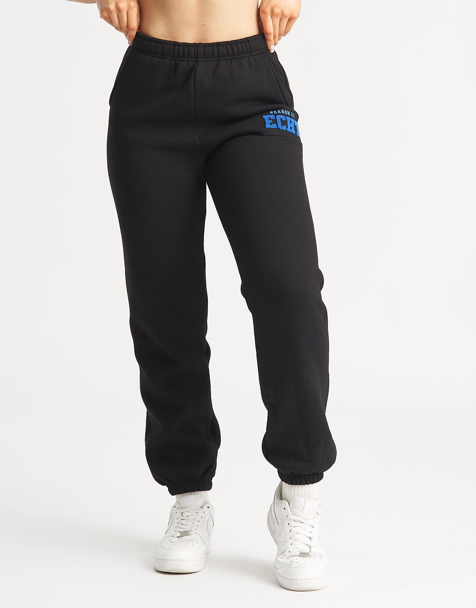 Season III Sweatpants - Black