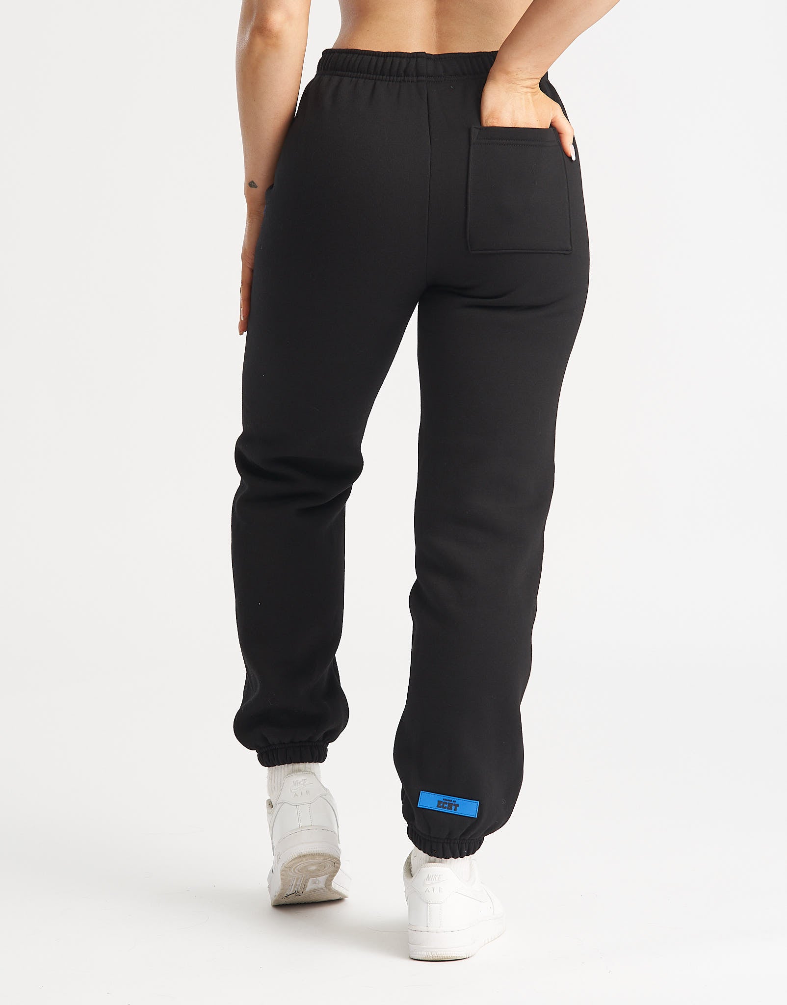 Season III Sweatpants - Black