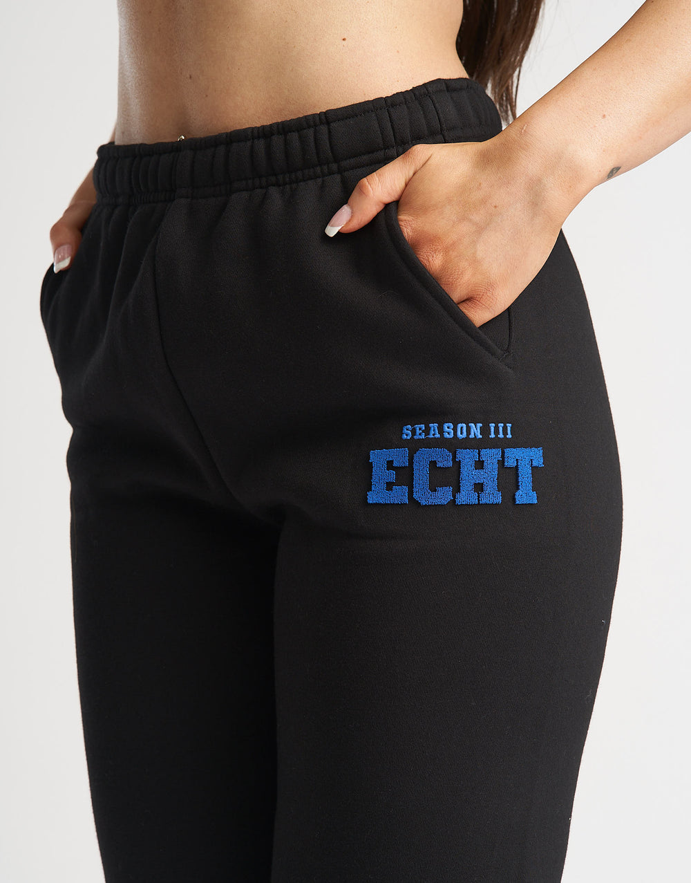 Season III Sweatpants - Black