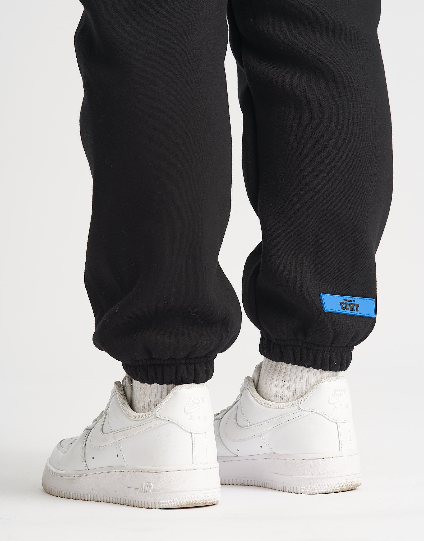 Season III Sweatpants - Black