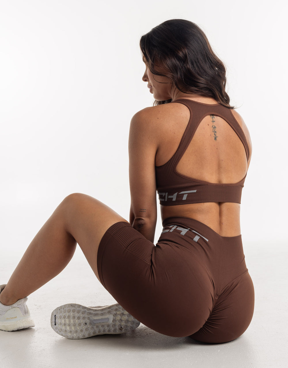 Arise Scrunch Shorts - Brown