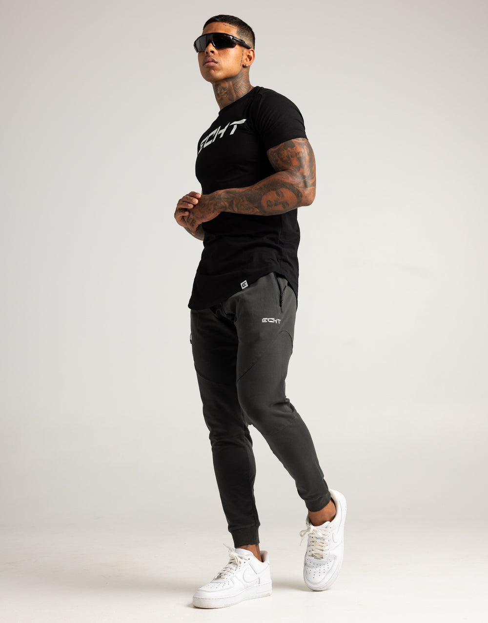 Echt Tapered Joggers - Pirate Black