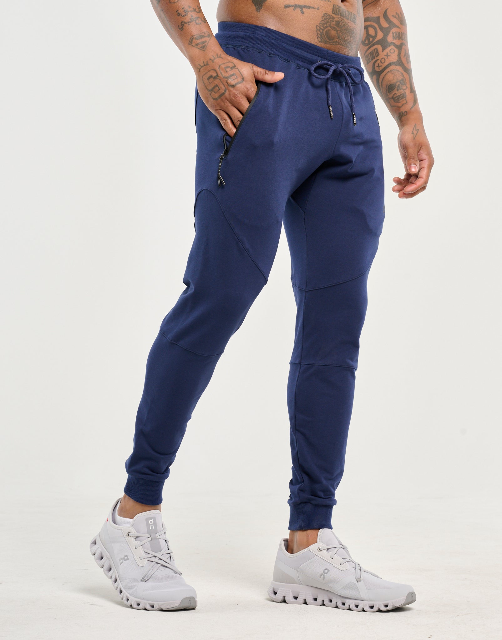 Echt Tapered Joggers - Dark Blue