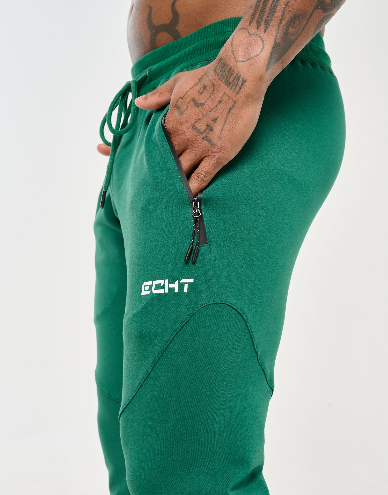 Echt Tapered Joggers - Forest Green