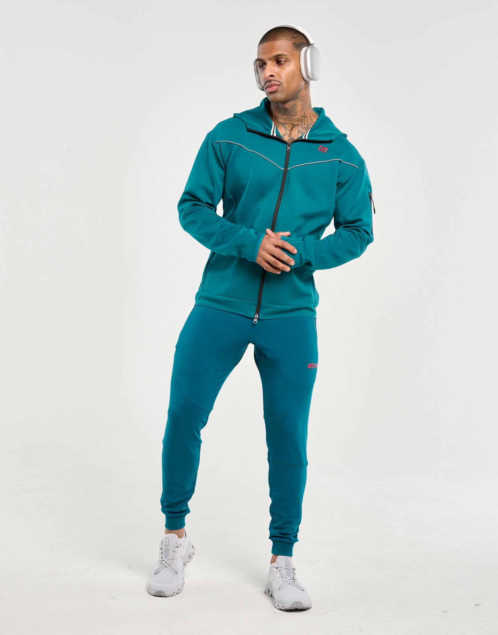 Echt Tapered Joggers - Deep Teal