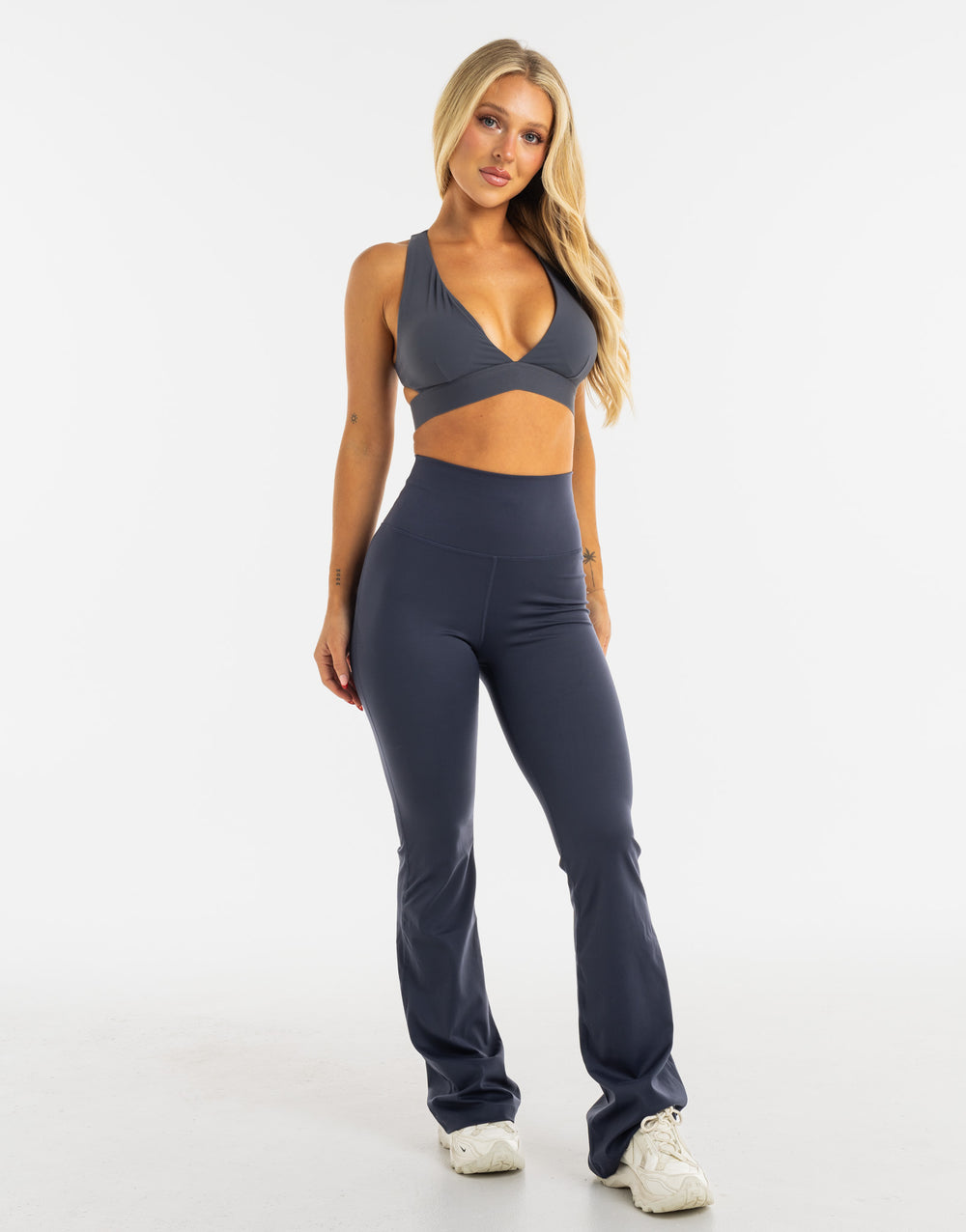 Relentless Sports Bra - Smoke Grey