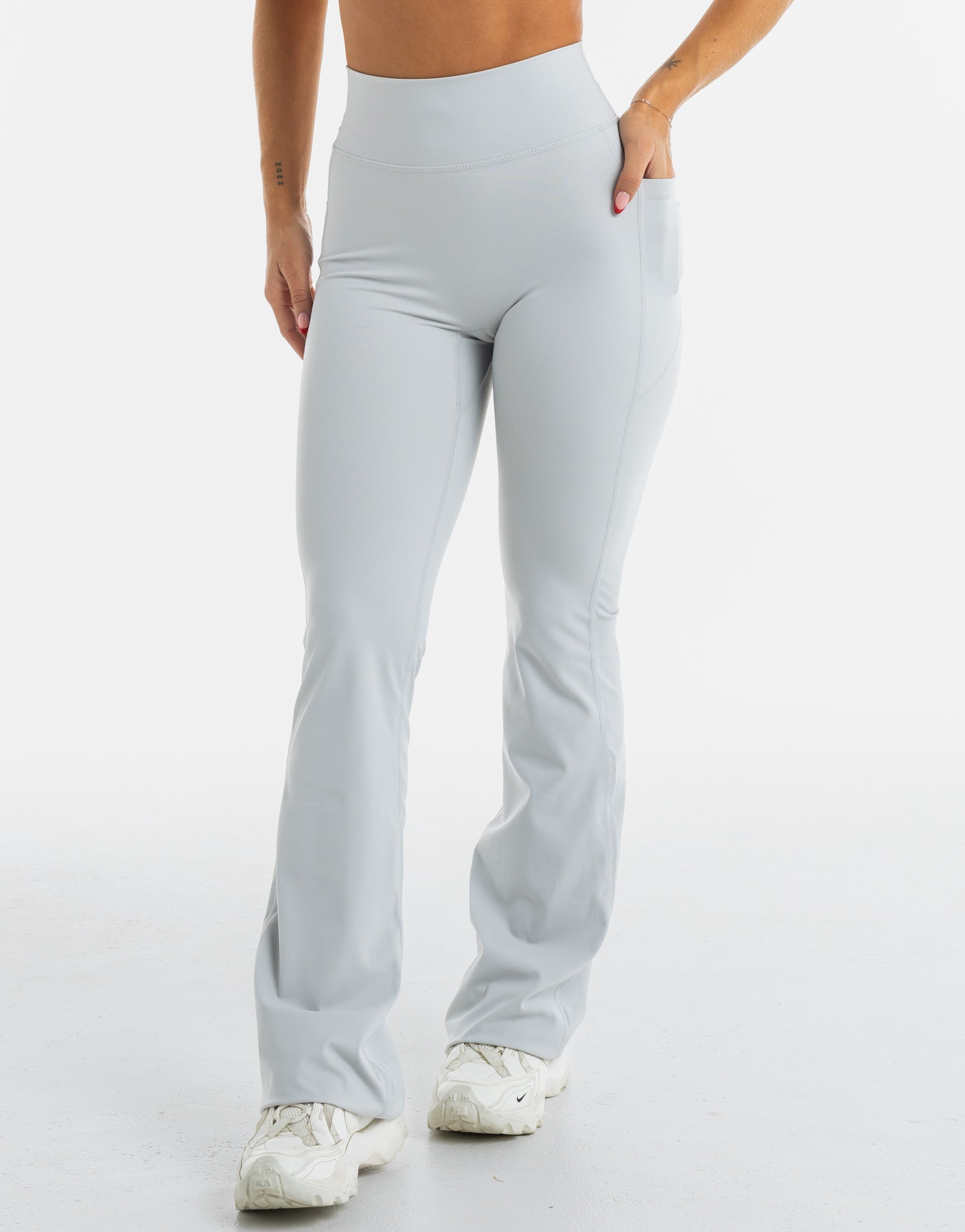 Flare Pocket Leggings - Micro Grey