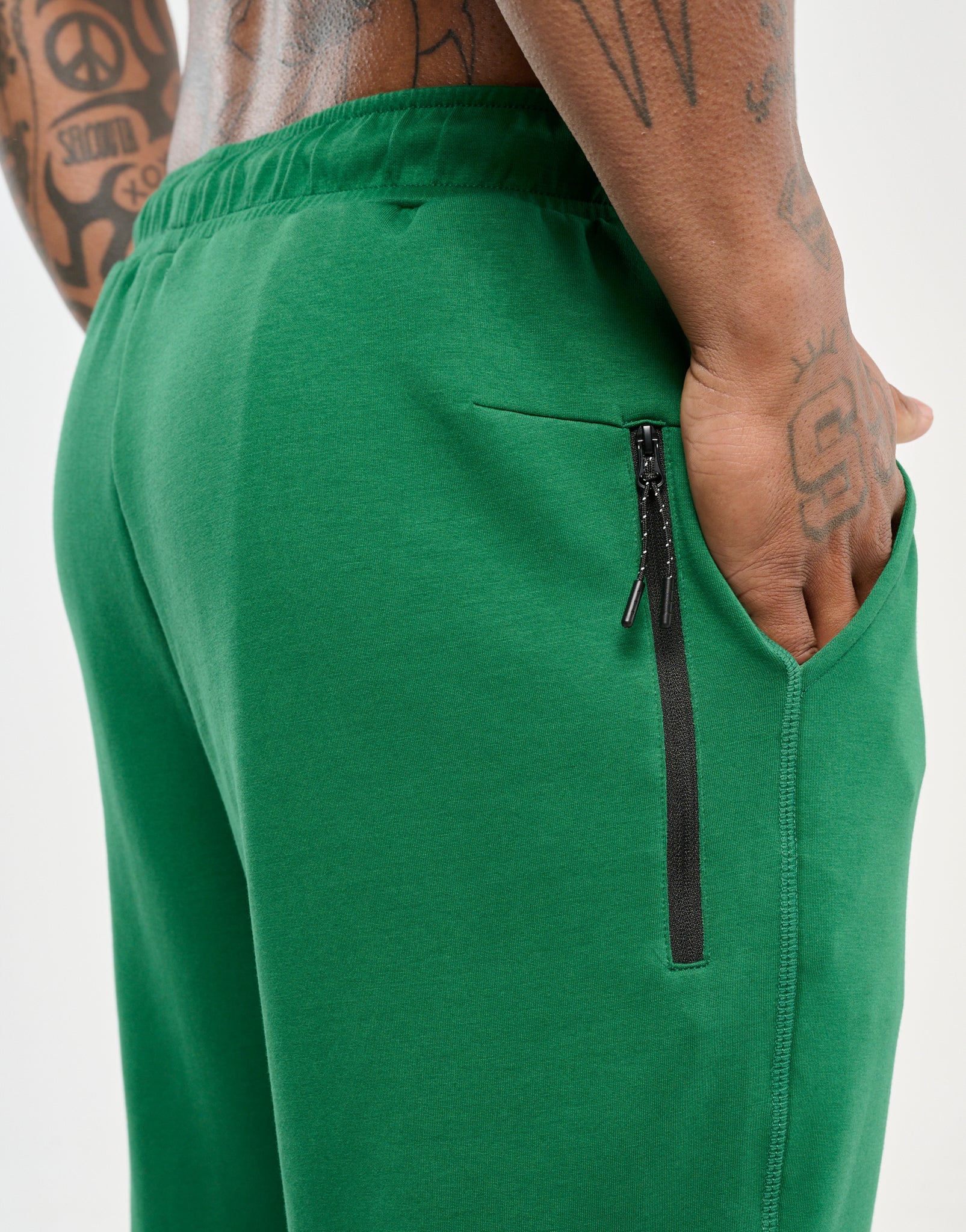 Echt Tech Joggers - Green