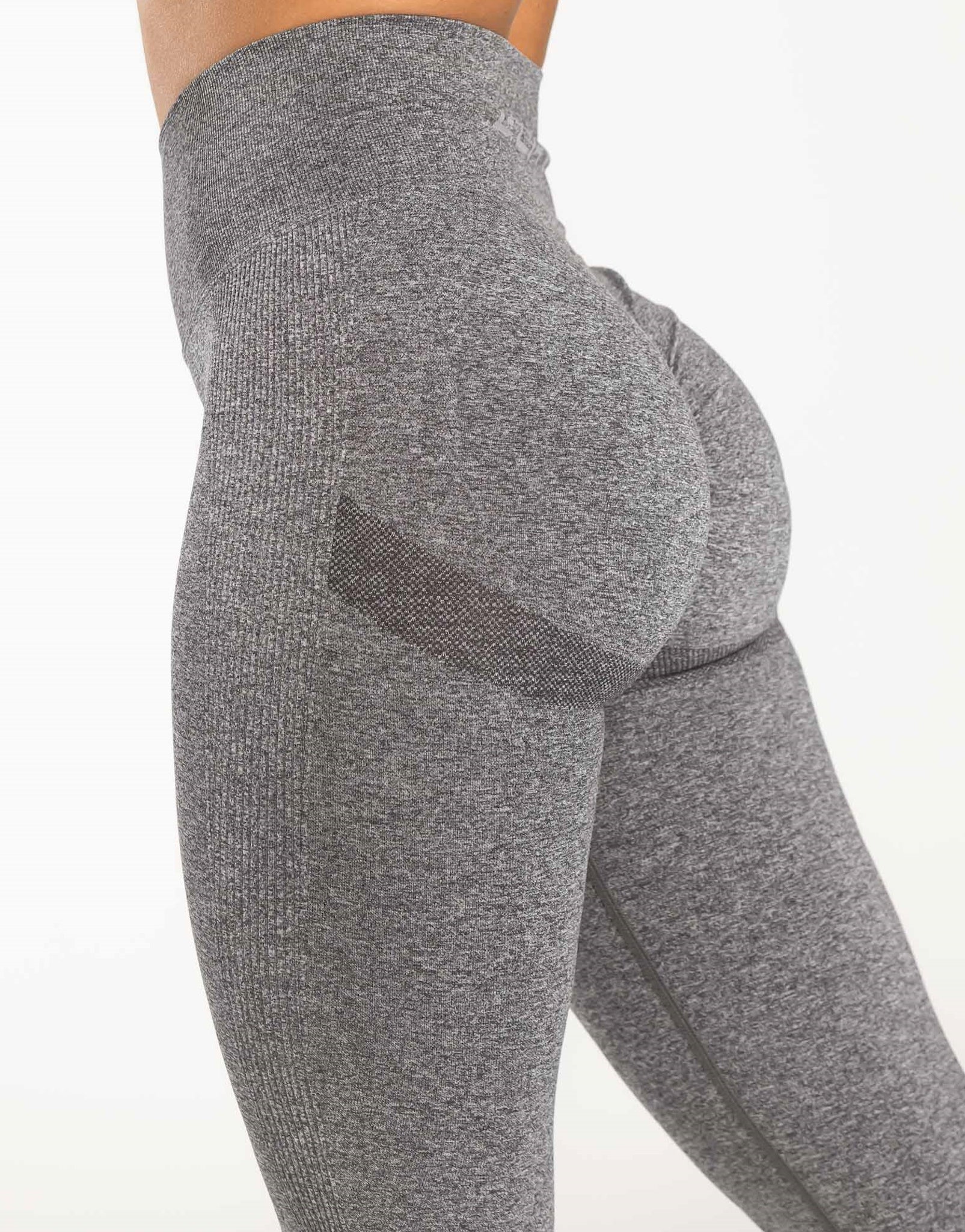 Arise Seamless Essential Leggings - Charcoal